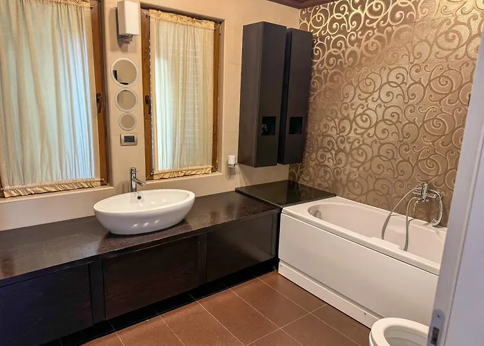 Tranquility In With Pool Willa